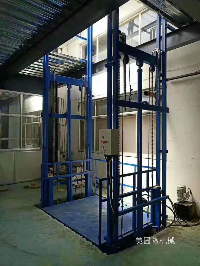 哈密室内导轨式升降机厂家